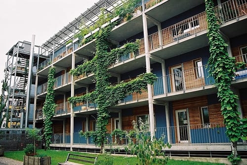 Baugruppen: Instant Community (Just Add Water)