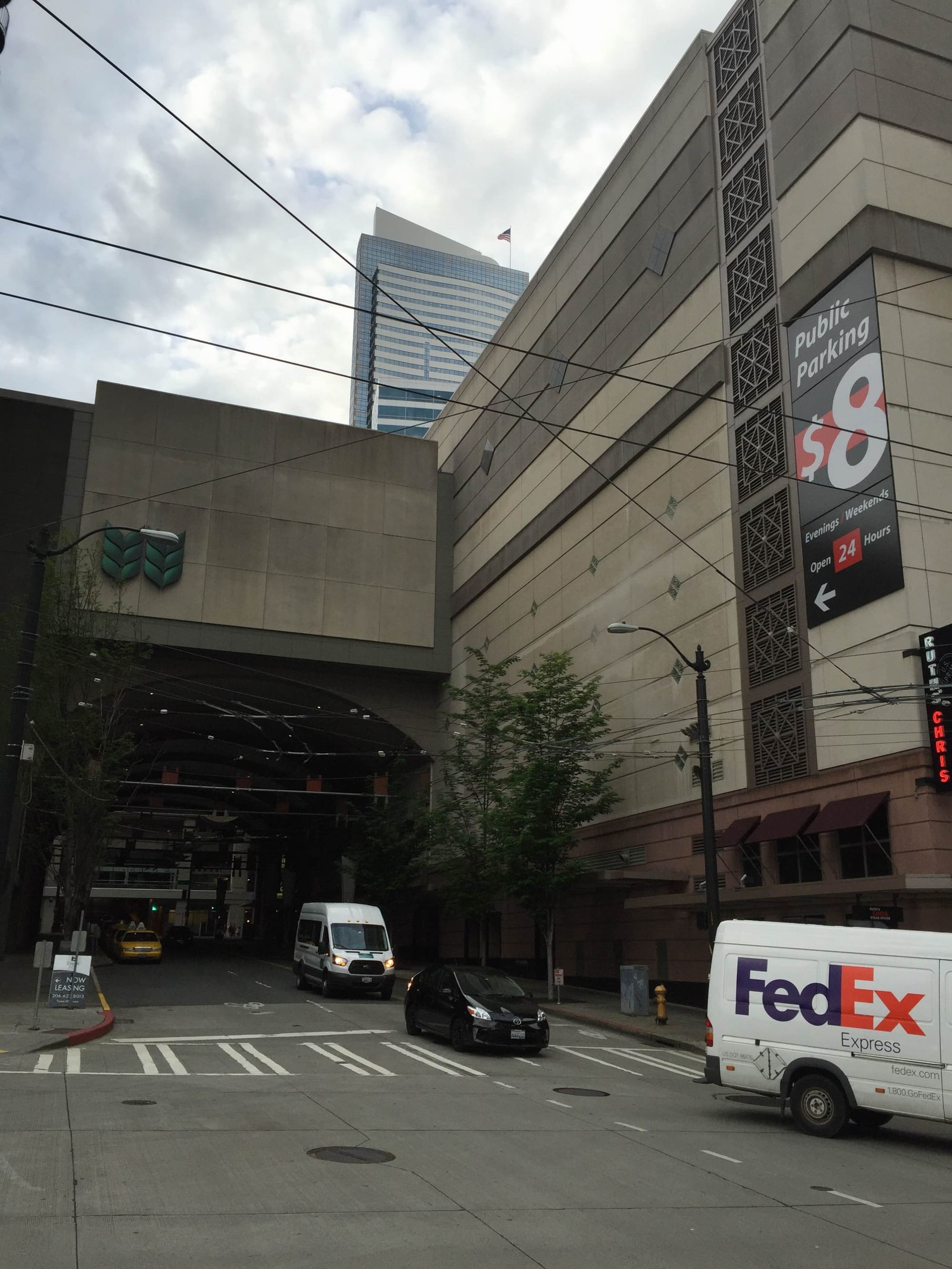 The "public feature" created on 8th Avenue by the 2001 WSCTC expansion. (David Dahl)