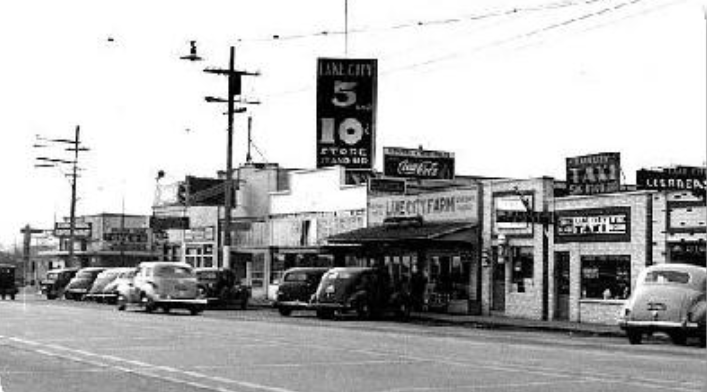 Lake City Way was a major route bringing in commerce to the city. (