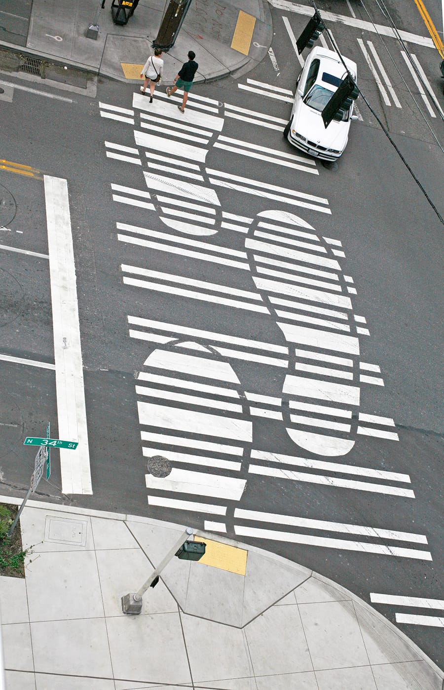 Pedestrian crossing at Stone 34 Plaza. Photo by G. Loveridge, Courtesy of Swift Company.