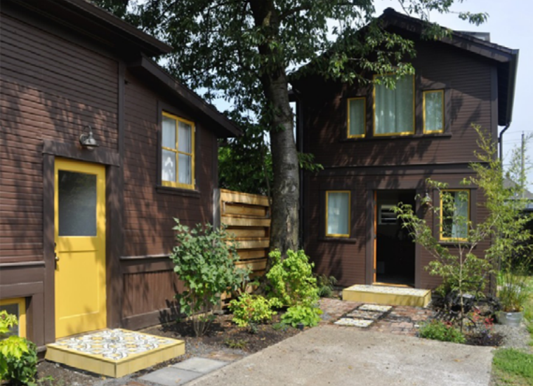 Hearing Examiner Rules Seattle Must Do EIS, Delays Backyard Cottage Law