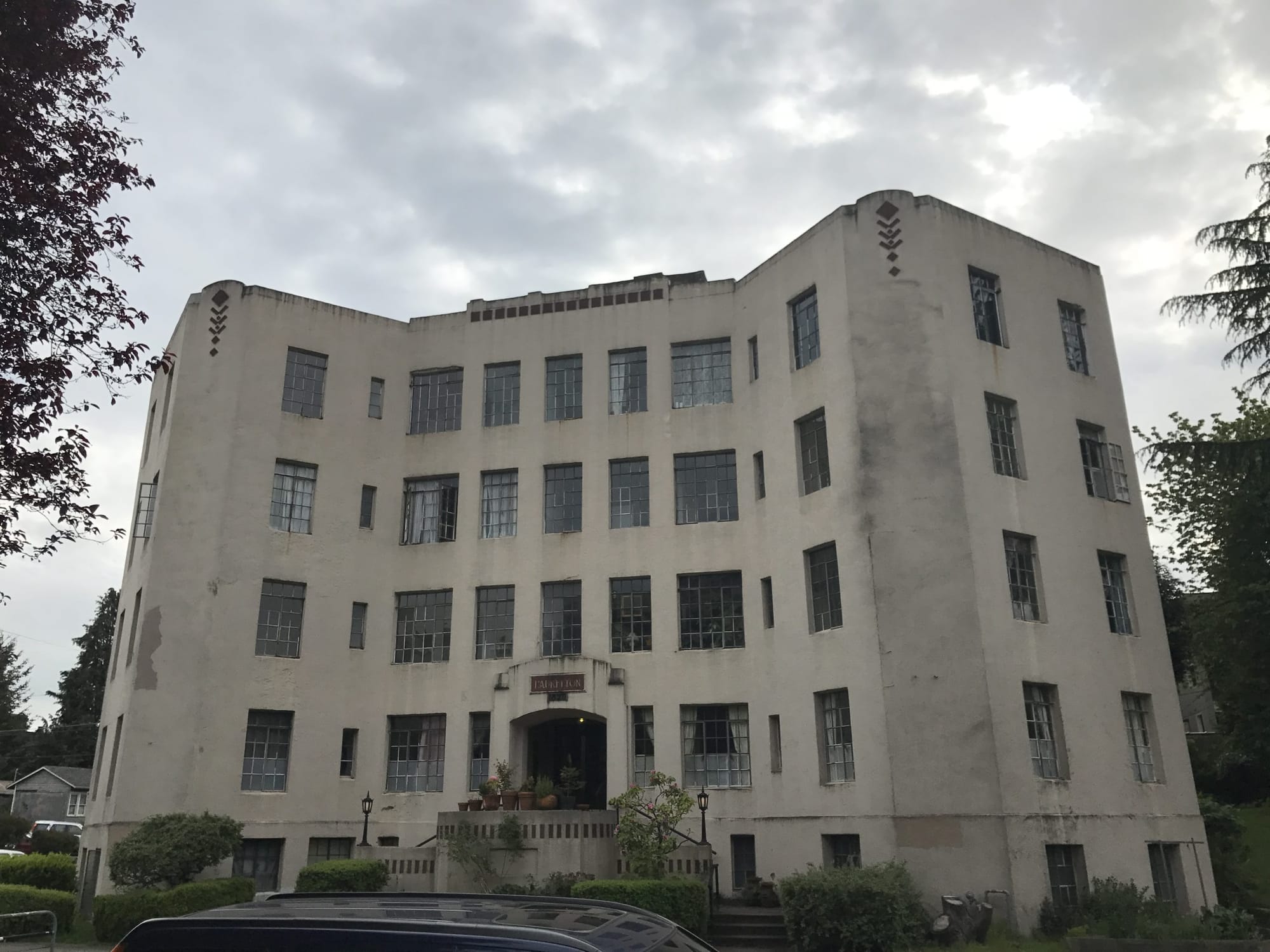 What We’re Reading: Calling It Quits, Giving Back, And Longevity