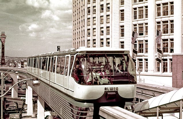                      Mayor Calls For Seattle Monorail ORCA Integration
                     