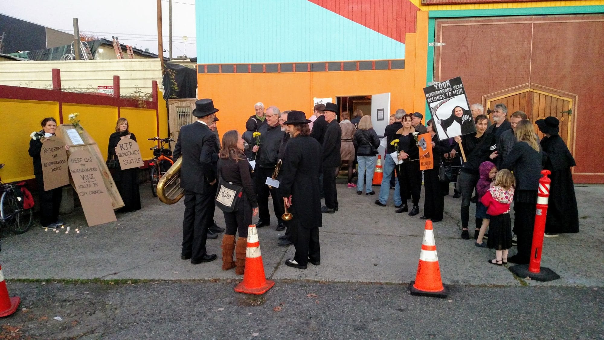 Neighbors Call Shenanigans on Wallingford Community Council’s “Democratic” Process