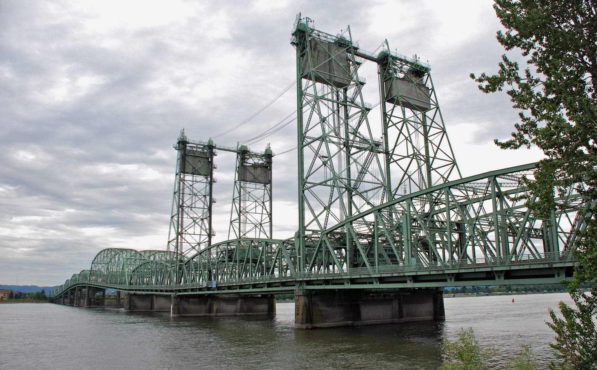 The aging Interstate Bridge over the Columbia River. (Steve Morgan)