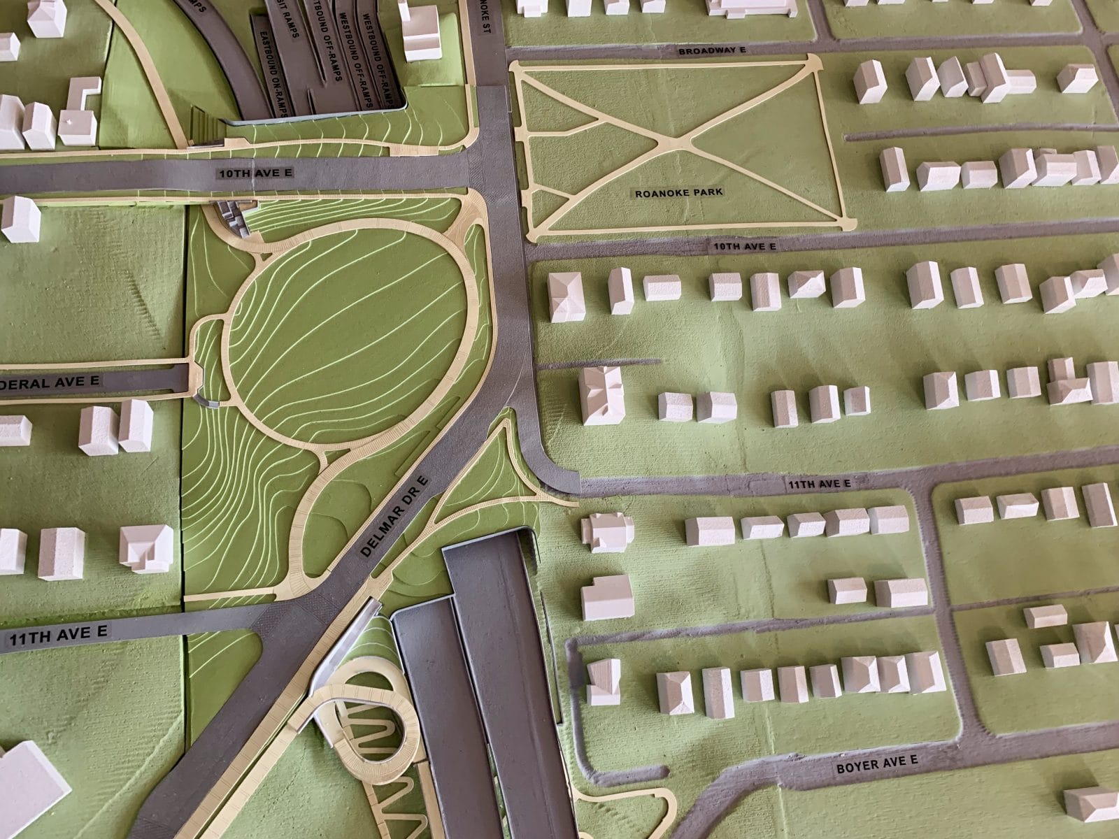 520 Portage Bay Bridge and Roanoke Lid Design Process Is Advancing