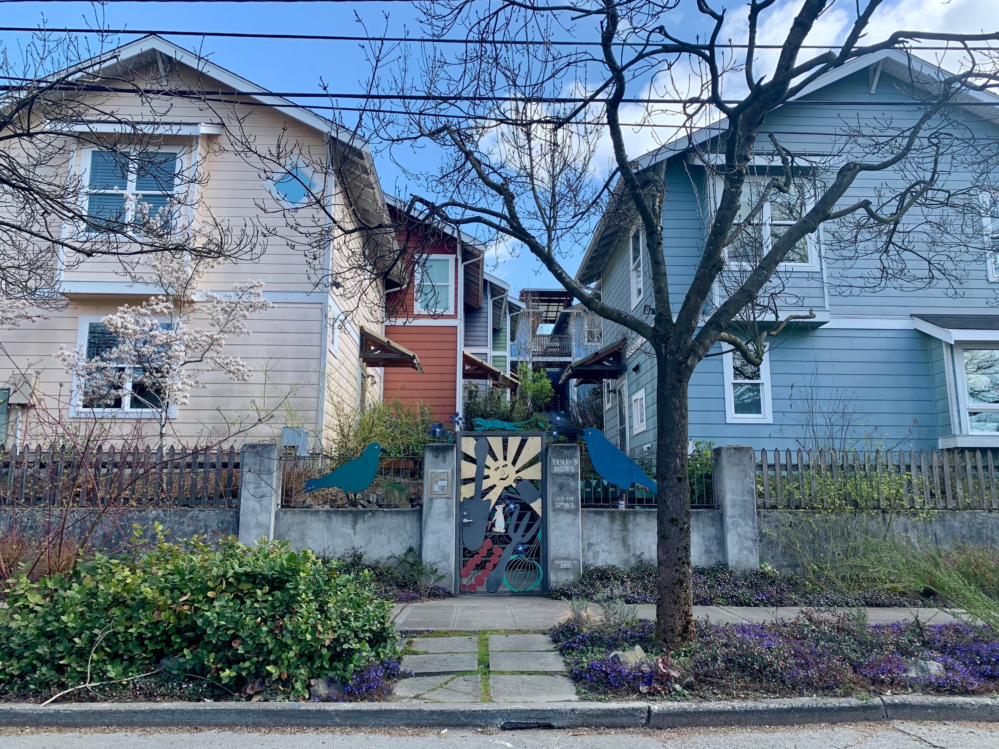 At Yesler Mews in the Central District, eight townhomes and two carriage houses share a gated courtyard. (Photo by author)