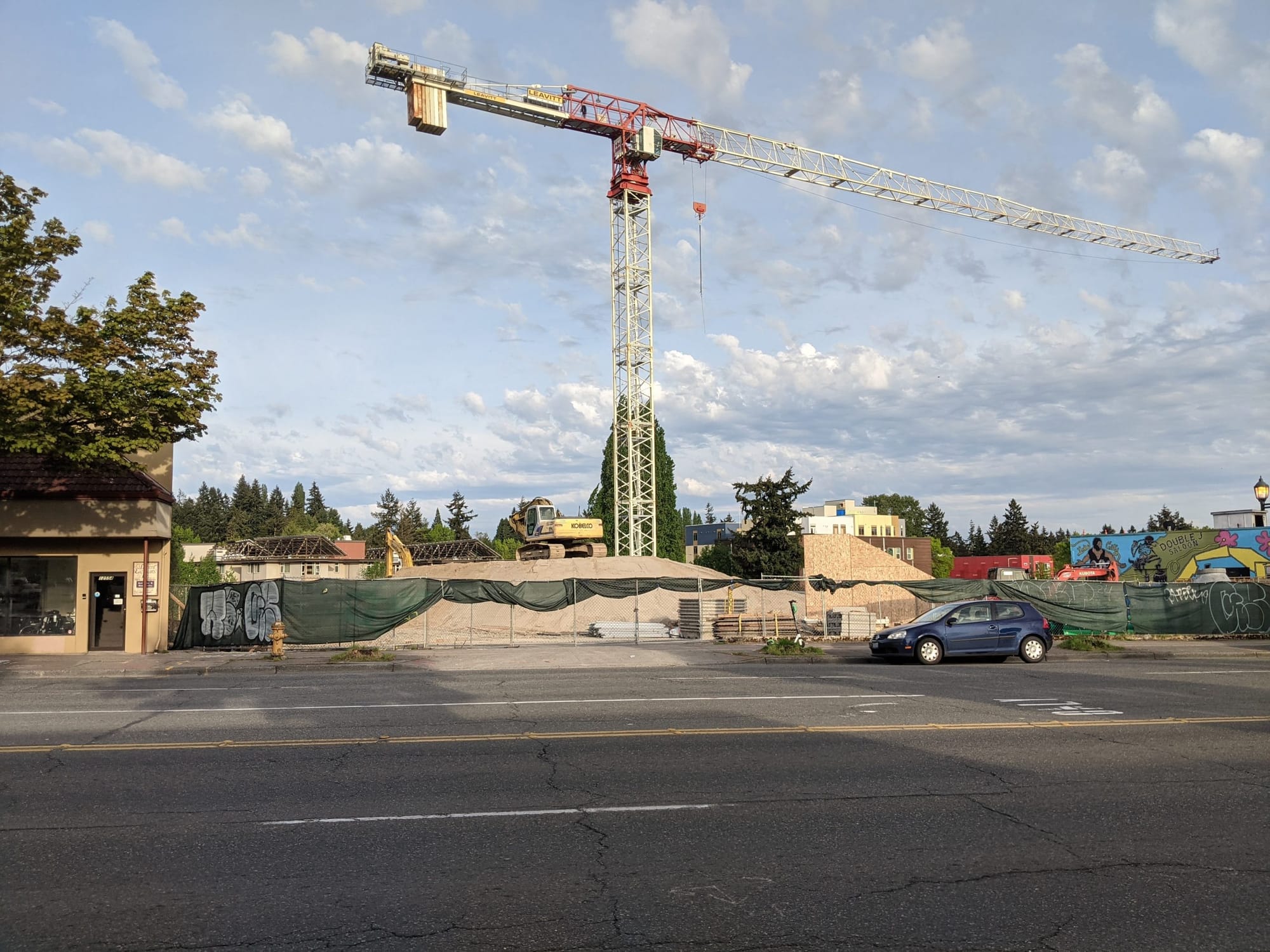 Lake City on the Rise with Hundreds of Apartments